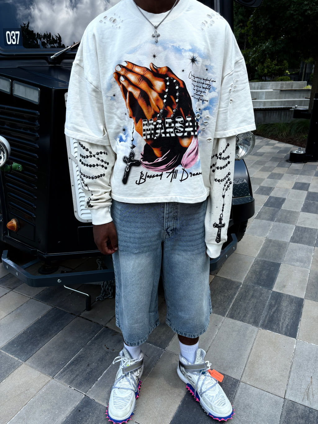WHITE “HOLY DREAMS TEE”